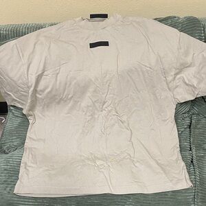 ESSENTIALS fear of god Men's Cream T-Shirt